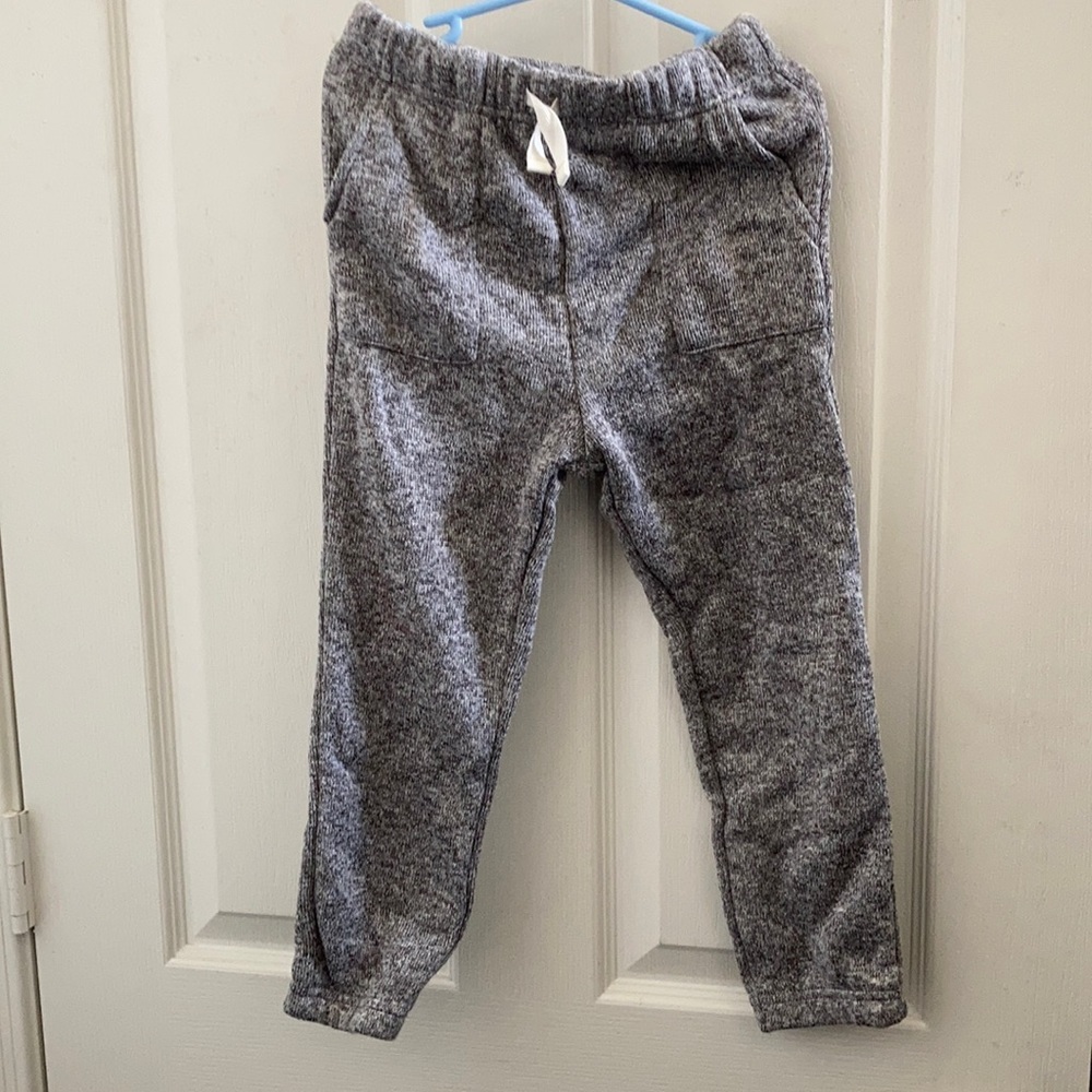 FINAL MARKDOWN Just for you unisex fleece joggers 5t Nwot